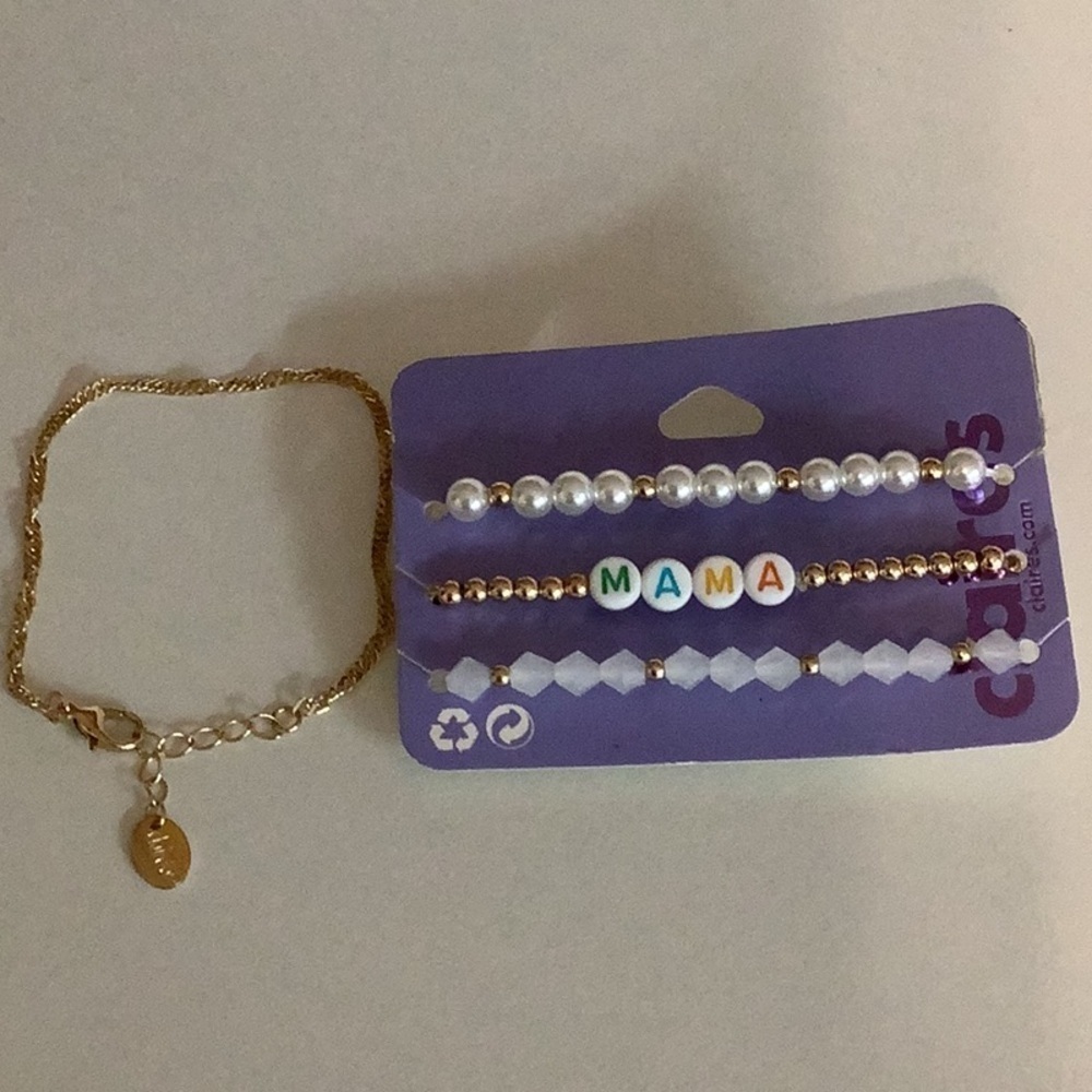 Claire’s Gold and Beaded Bracelet Mama Set. New